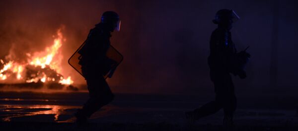 France: plus de 900 voitures endommagées ou brûlées dans la nuit du Nouvel An France: plus de 900 voitures endommagées ou brûlées dans la nuit du Nouvel An - Sputnik Afrique