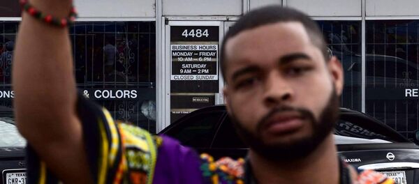 Micah Xavier Johnson, a man suspected by Dallas Police in a shooting attack and who was killed during a manhunt, is seen in an undated photo from his Facebook account - Sputnik Afrique