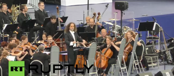 Le plus grand orchestre symphonique a donné un concert en Allemagne - Sputnik Afrique