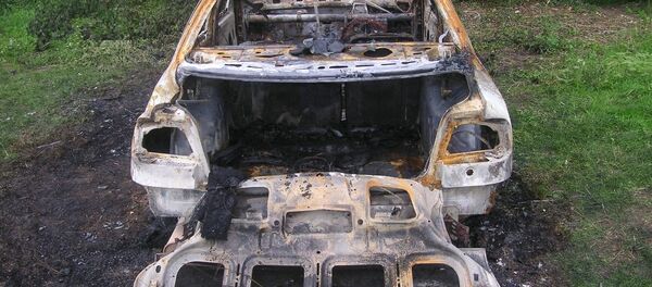 voiture brûlée - Sputnik Afrique