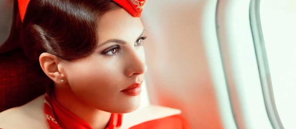 Une hôtesse de l'air comme une princesse Une hôtesse de l'air comme une princesse - Sputnik Afrique