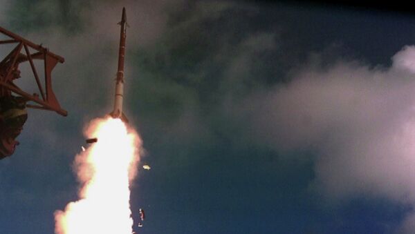 Le lancement d'essai du missile antiaérien la Fronde de David - Sputnik Afrique