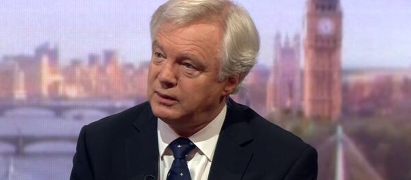 Le nouveau ministre britannique du Brexit David Davis Le nouveau ministre britannique du Brexit David Davis - Sputnik Afrique