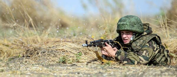 Fusil d'assaut Kalachnikov - Sputnik Afrique