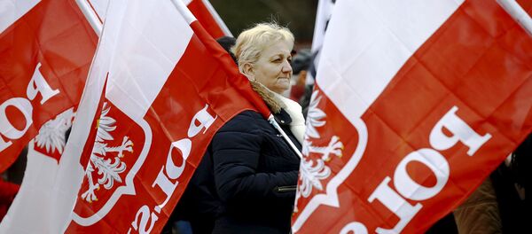 La crise politique en Pologne sape sa réputation en Europe - Sputnik Afrique