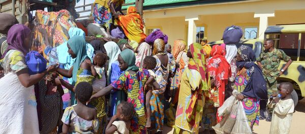 Des femmes et des enfants sauvés des griffes de Boko Haram, Nigeria - Sputnik Afrique