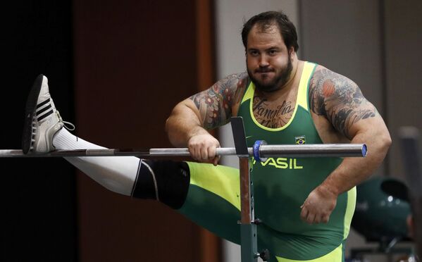 L'entraînement de l'athlète brésilien Fernando Reis, participant aux JO de Rio. - Sputnik Afrique