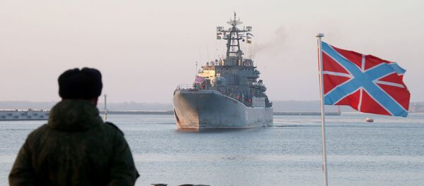 Un navire de la flotte russe de la Baltique au port de Baltiïsk - Sputnik Afrique
