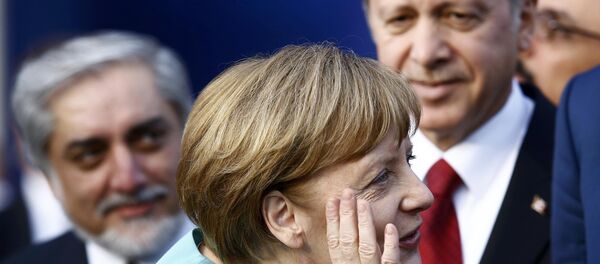 Bundeskanzlerin Angela Merkel und der türkische Präsident Recep Tayyip Erdogan - Sputnik Afrique