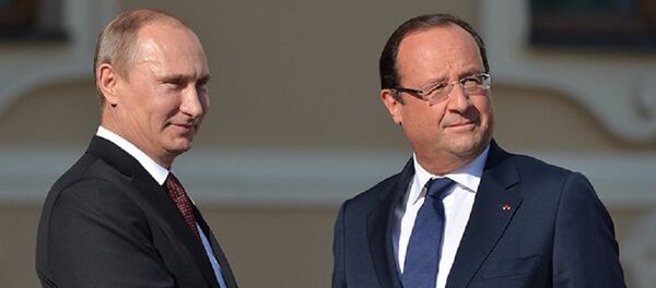 Vladimir Poutine et François Hollande - Sputnik Afrique