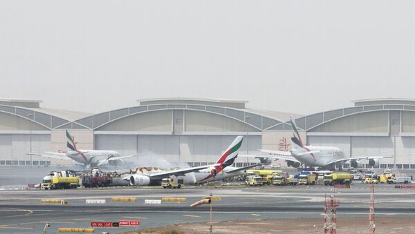 Boeing 777-300 der Fluggesellschaft Emirates nach dem Brand - Sputnik Afrique