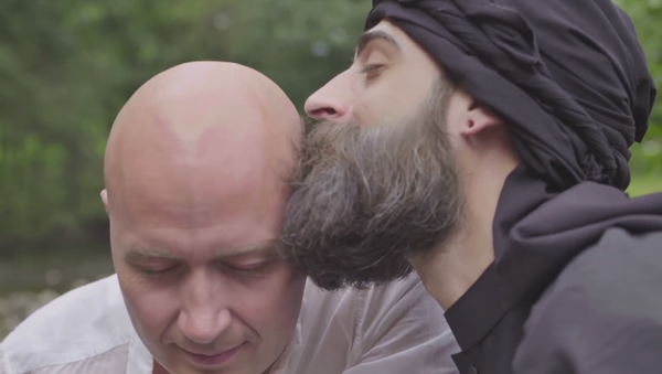Un comédien norvégien se moque du chef de Daech dans une vidéo gay - Sputnik Afrique