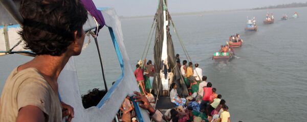 Les navires de l'espoir où les migrants arrivent en Italie Les navires de l'espoir où les migrants arrivent en Italie - Sputnik Afrique