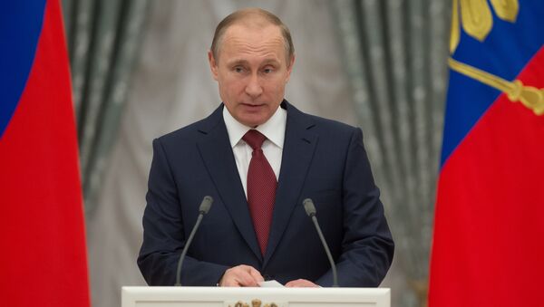 Vladimir Putin presents Hero of Labor of the Russian Federation medals - Sputnik Afrique
