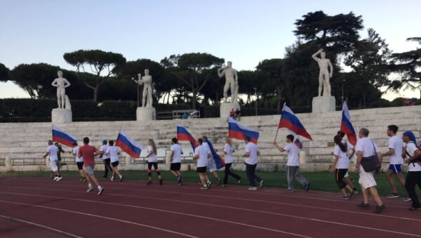 Course de solidarité avec les athlètes russes - Sputnik Afrique