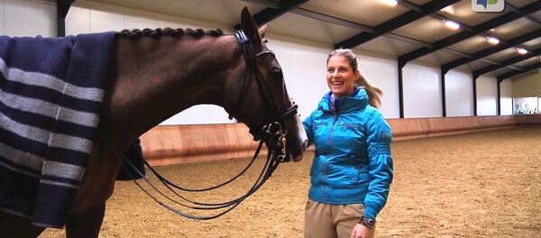 Une sportive sacrifie ses JO pour sauver son cheval - Sputnik Afrique