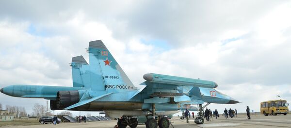 Des bombardiers polyvalents Su-34 - Sputnik Afrique