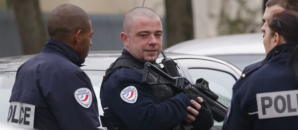 France: un homme arrêté dans l'enquête sur les femmes djihadistes - Sputnik Afrique