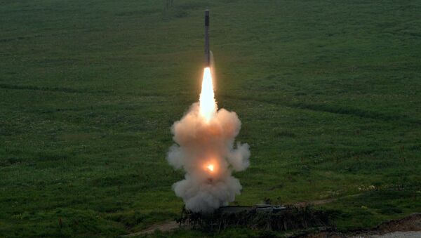 A missile launch from a new Bastion coastal defense missile system which entered service in the Pacific Fleet coastal units in 2016 - Sputnik Afrique