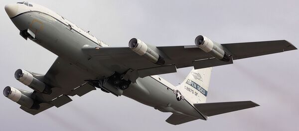 OC-135B - Sputnik Afrique