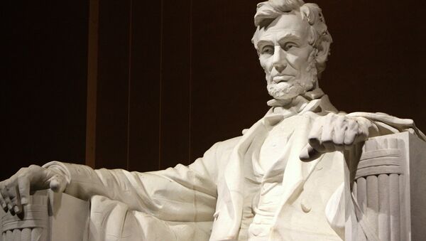 Un petit selfie avec Abraham Lincoln, ça vous dit? - Sputnik Afrique