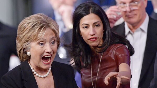 Hillary Clinton et Huma Abedin - Sputnik Afrique