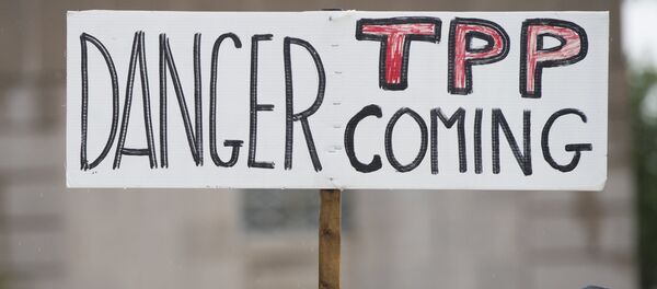 Une manifestation contre l’Accord de partenariat transpacifique (TPP) - Sputnik Afrique
