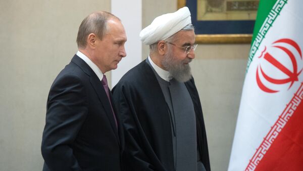 Le président russe Vladimir Poutine et le président iranien Hassan Rouhani - Sputnik Afrique