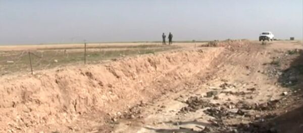 Plus de 70 charniers de Daech découvertes en Syrie et en Irak - Sputnik Afrique