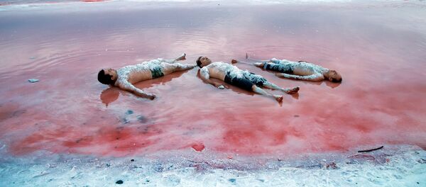 Le lac rose d'Ourmia en Iran - Sputnik Afrique