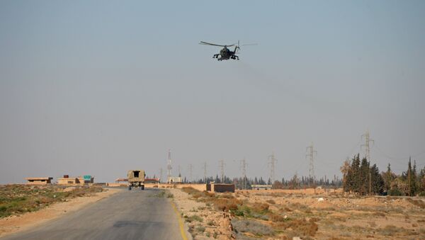 Un hélicoptère gouvernemental abattu en Syrie, deux victimes - Sputnik Afrique