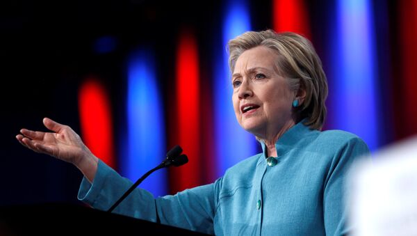 Le candidat au poste présidentiel américain Hillary Clinton - Sputnik Afrique