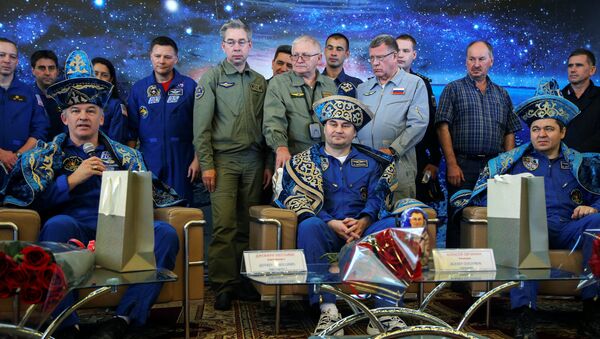 L'équipage de l'ISS atterrit au Kazakhstan - Sputnik Afrique