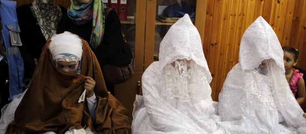 Three Palestinian brides - Sputnik Afrique