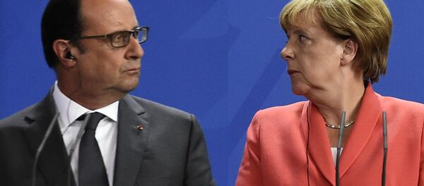François Hollande et Angela Merkel - Sputnik Afrique