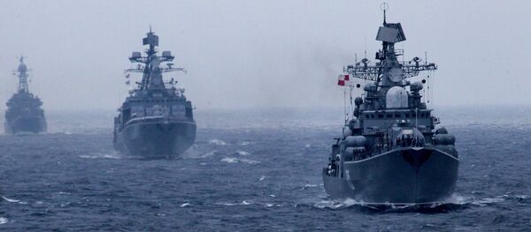Российско-китайские учения Морское взаимодействие-2015 во Владивостоке Российско-китайские учения Морское взаимодействие-2015 во Владивостоке - Sputnik Afrique