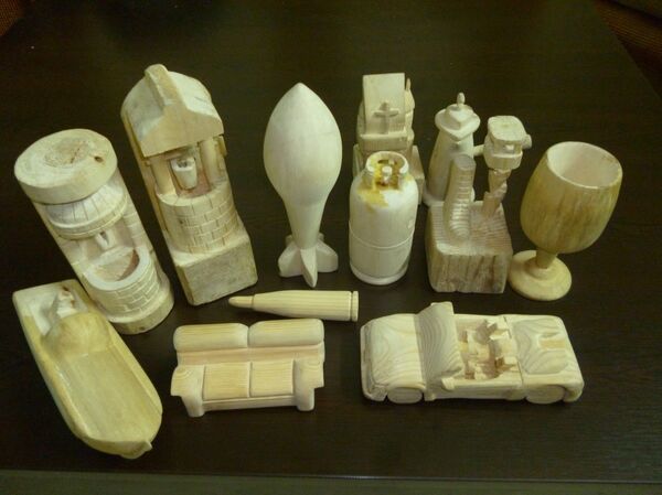 Figurines en bois - Sputnik Afrique