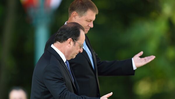 Hollande et Iohannis - Sputnik Afrique