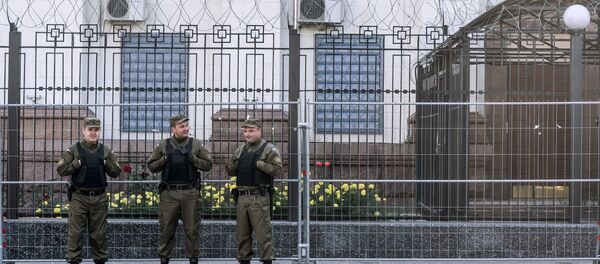 En Ukraine, des Russes votent envers et contre tout En Ukraine, des Russes votent envers et contre tout - Sputnik Afrique