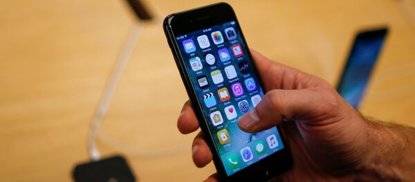  iPhone 7  - Sputnik Afrique