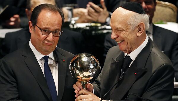 Hollande et Arthur Schneier - Sputnik Afrique