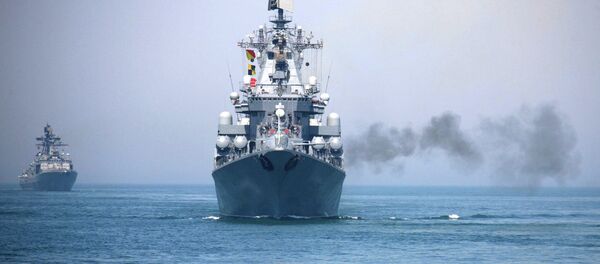 Les marines russes et chinoises à l’assaut de l’«ennemi» en mer de Chine méridionale - Sputnik Afrique