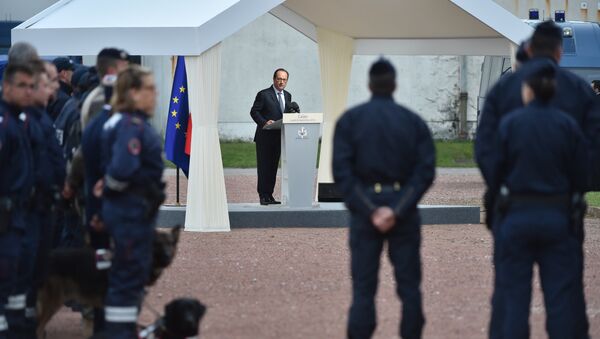 François Hollande à Calais - Sputnik Afrique