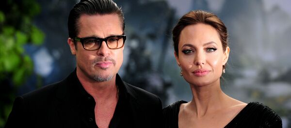 Brad Pitt et Angelina Jolie - Sputnik Afrique