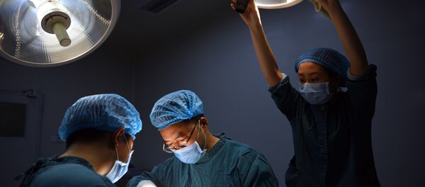 Encore un miracle des chirurgiens chinois: la séparation réussie de sœurs siamoises - Sputnik Afrique