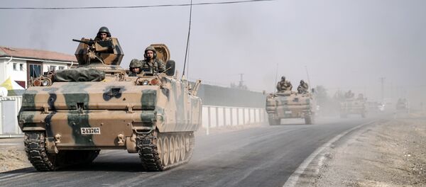 Chars turcs à la frontière syrienne - Sputnik Afrique