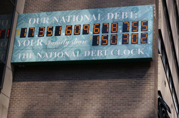 Compteur new-yorkais de la dette publique américaine Compteur new-yorkais de la dette publique américaine - Sputnik Afrique