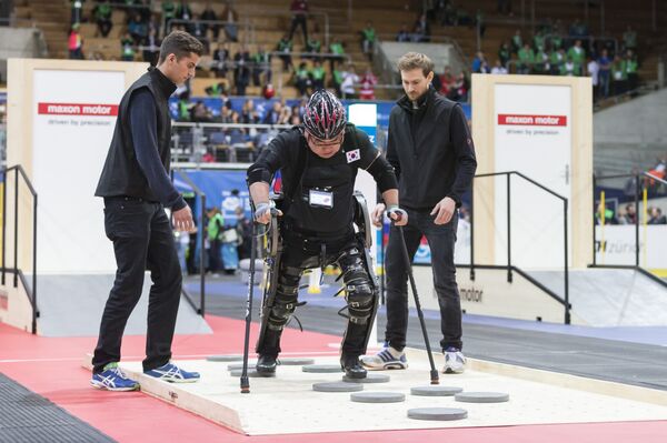 Championnat de cybathlon à Zurich Championnat de cybathlon à Zurich - Sputnik Afrique