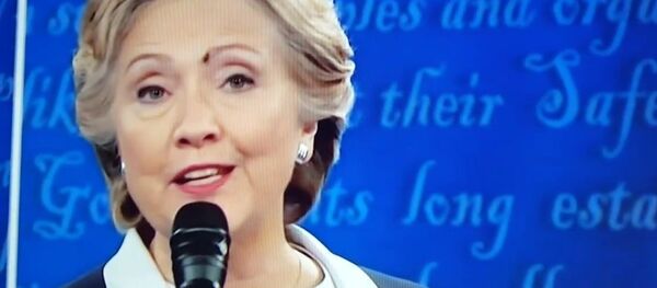 «La mouche d’Hillary Clinton» - Sputnik Afrique