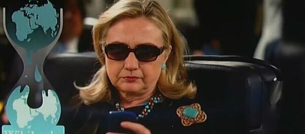 Hillary Clinton vs Wikileaks - Sputnik Afrique
